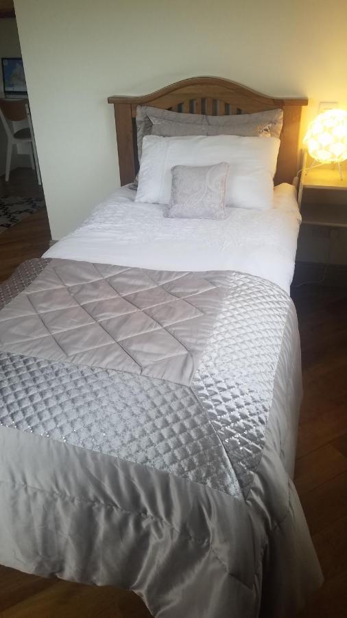 Burren Rock Farmhouse B&B Turlough  Luaran gambar