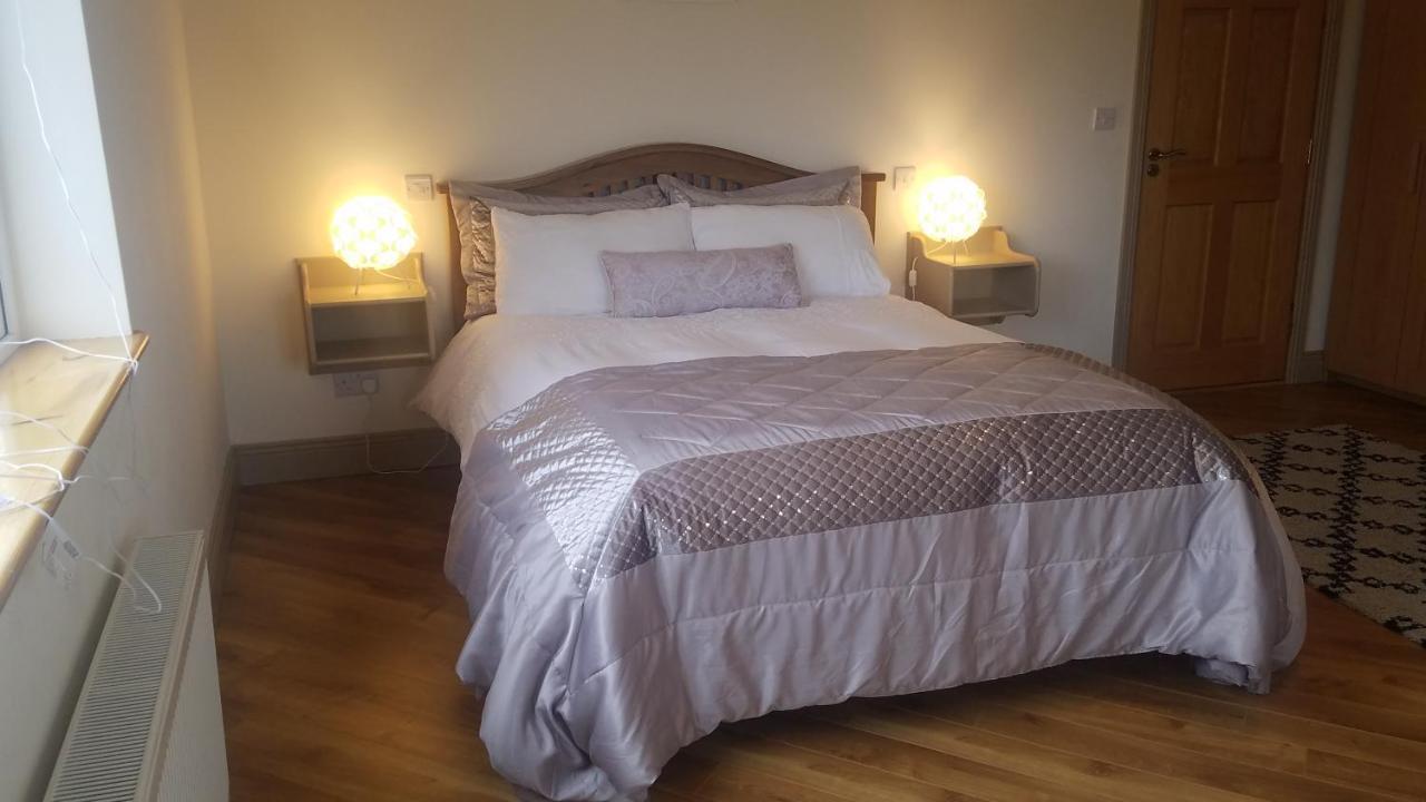 Burren Rock Farmhouse B&B Turlough  Luaran gambar
